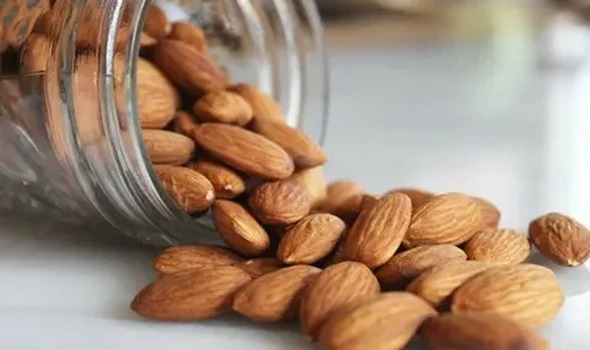 تصویر 5 از قیمت مغز بادام مامایی + خرید باور نکردنی